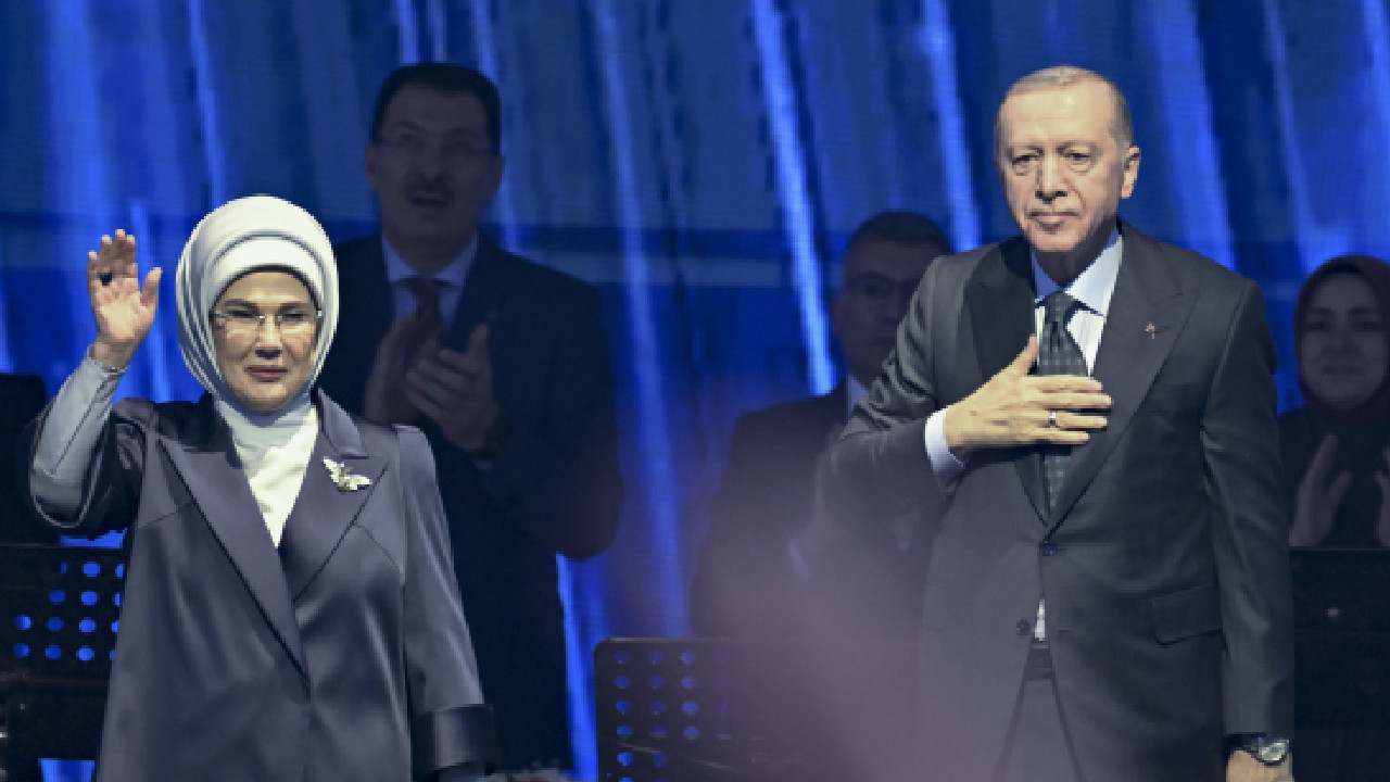 Cumhurbaşkanı Erdoğan Çıkışta