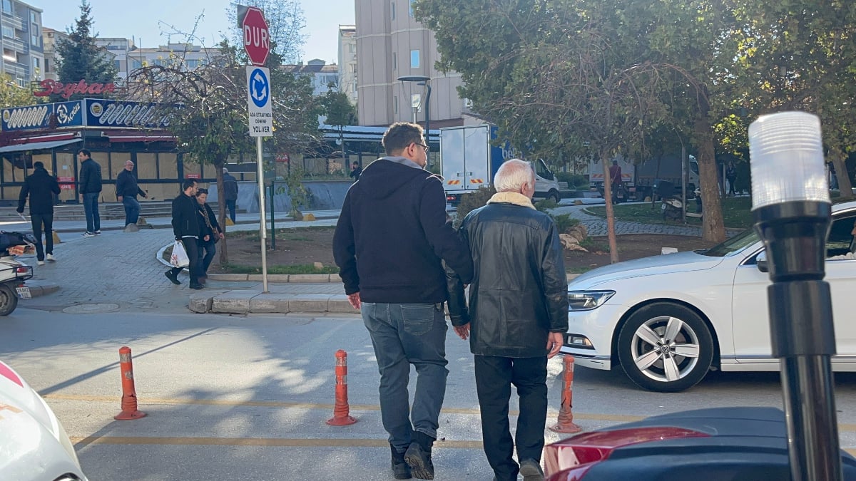 Eskişehir’de arkadaşını bıçaklayan şahıs polisi bekledi