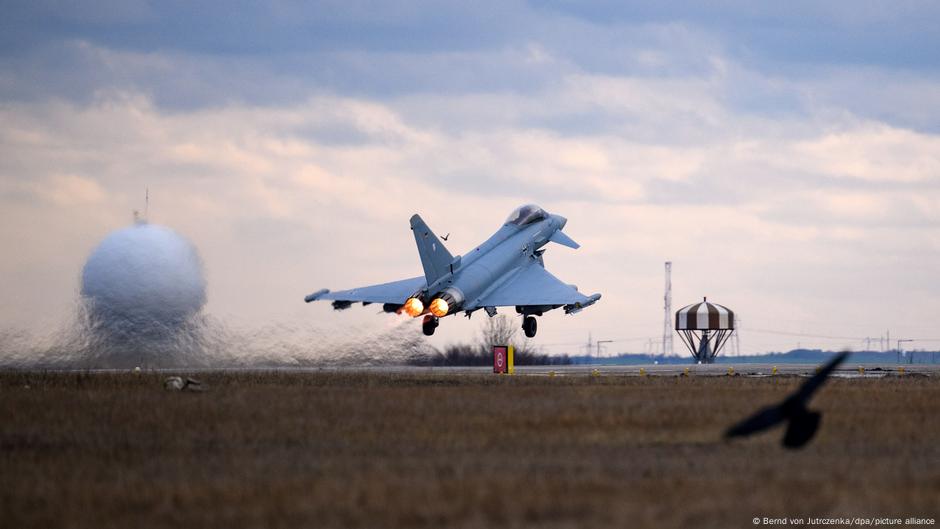 Bir Eurofighter savaş uçağı