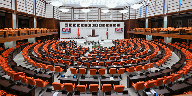 milli parklara iliskin duzenlemeleri de iceren teklif komisyonda kabul edildi fM8QeS4Q.jpg