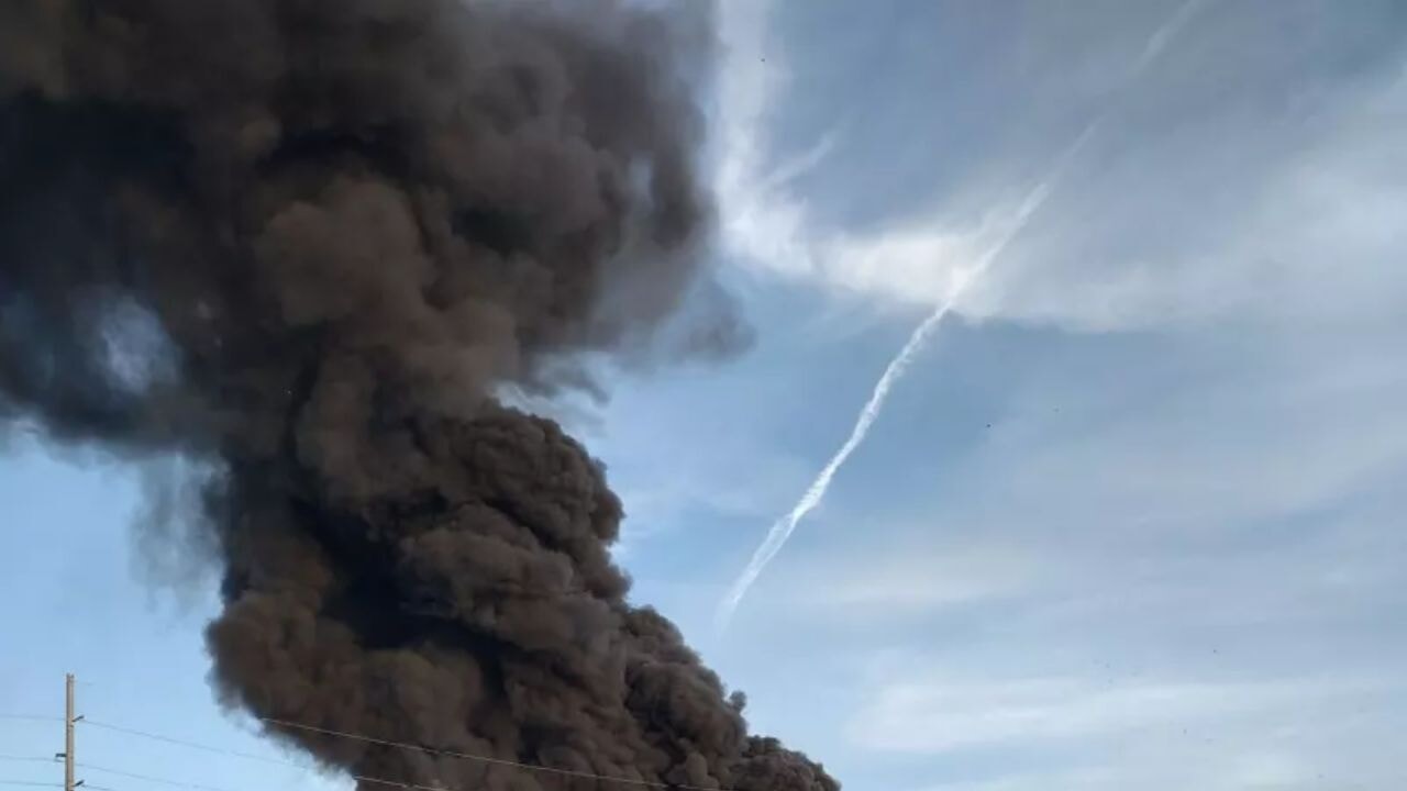 ABD’de uçak düştü! Ölü sayısı artıyor