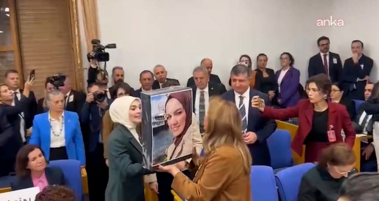 Bakan Göktaş Meclis’te protestolarla karşılandı