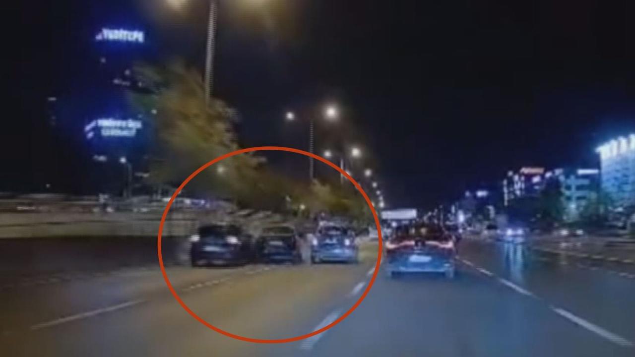 Kadıköy’de makas atan sürücü kazaya sebep oldu