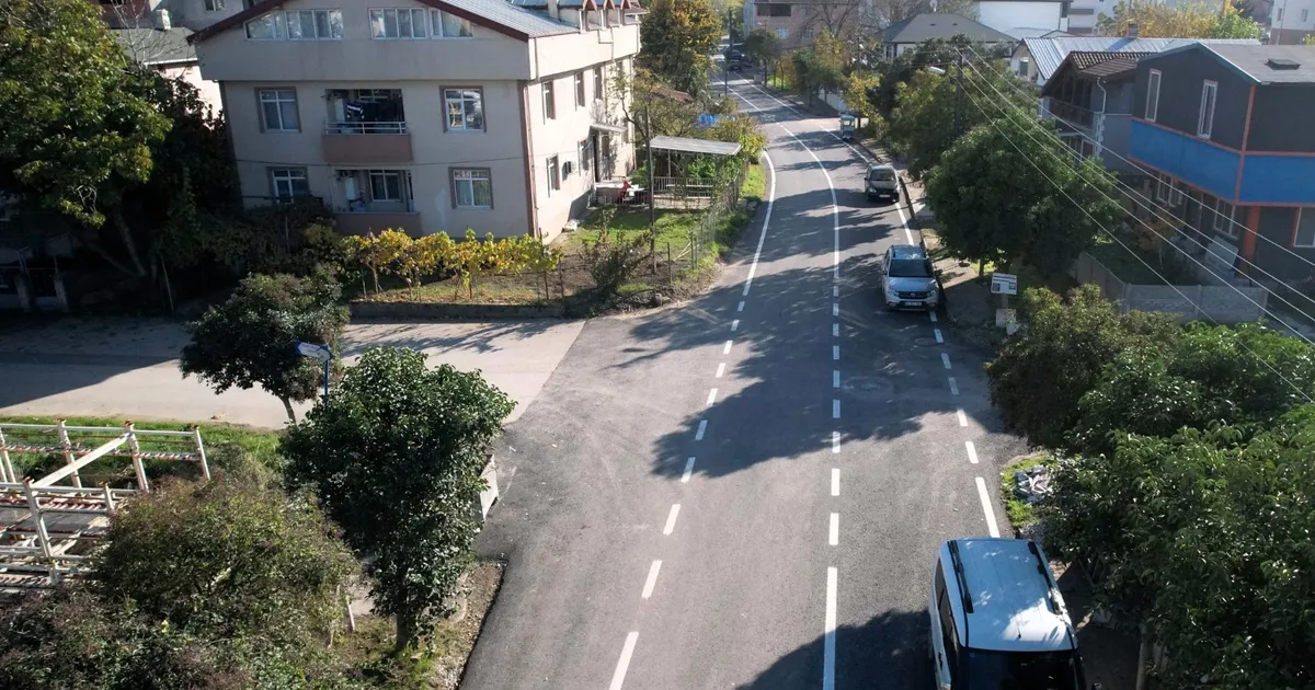 Kocaeli’de Gölcük Bilgin Caddesi yeni yüzüne kavuştu