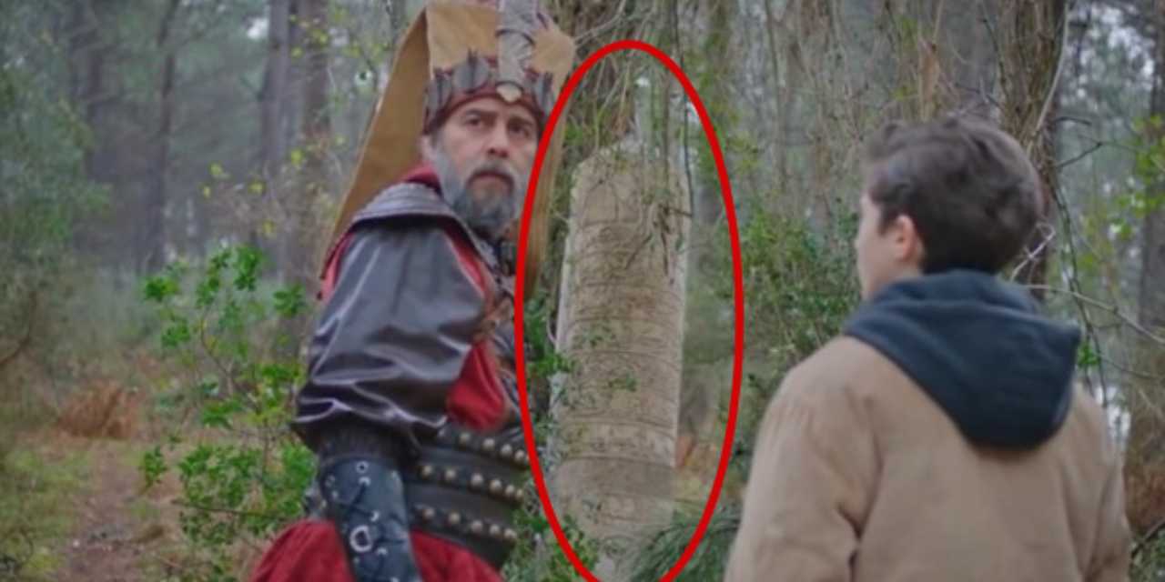 Dizi Dekorunu Tarihi Eser Olarak Onaylayan Akademisyen Görevinden Alındı