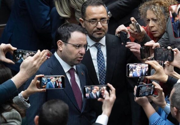 chp-soruyor-ama-gurlek-uc-ayda-hicbir-onergeye-yanit-vermedi-yanitsiz-onergeler-400u-asti-rBTOdvyV