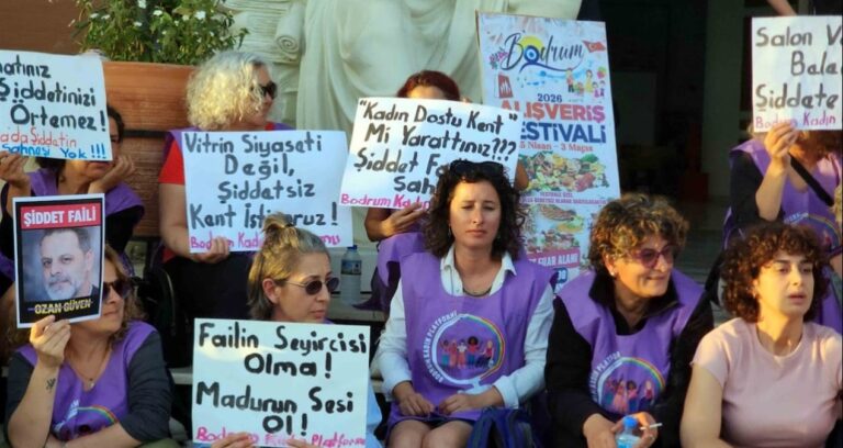 kadinlardan-ozan-guvene-protesto-xgVDYVq7