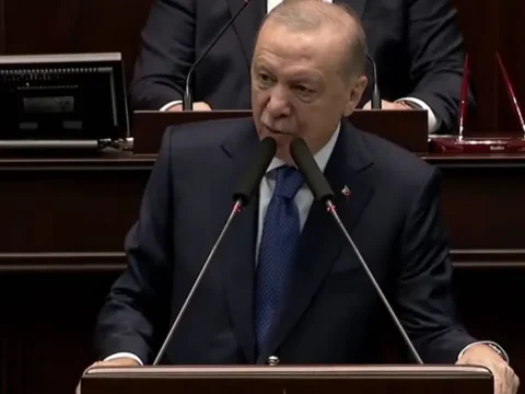 Erdoğan’dan ‘CHP’ açıklaması: ‘Paralel yönetim Türkiye siyasetini de paralize ediyor’